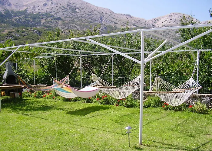 Darinka Pensionat 3*